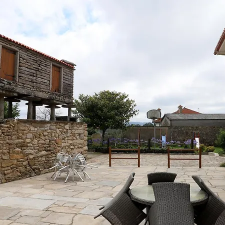 Casa Nunes آكورونيا